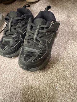 Vomero Toddler Shoes Size 8