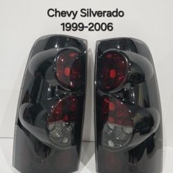 Chevy Silverado 1999-2006 Tail Lights 