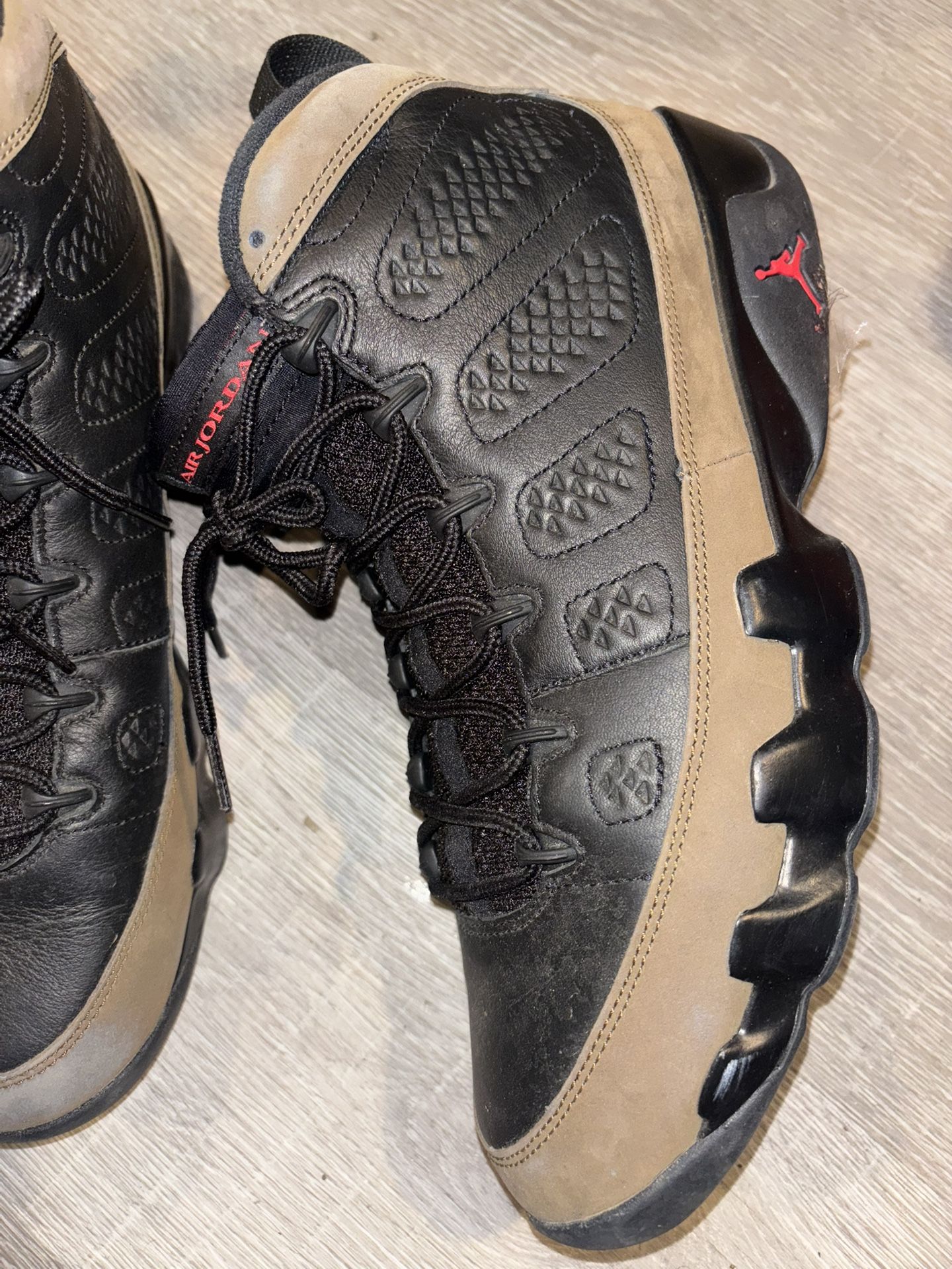 Jordan 9 Olive Size 11