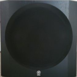 Yamaha Subwoofer For  5.1 Or Stereo