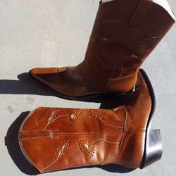 Leather Prairie Flower Boots