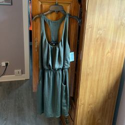 Size Medium Windsor City triangles Dress