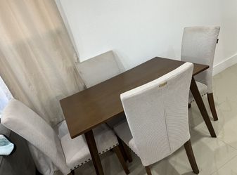 Dinning Table And Chair