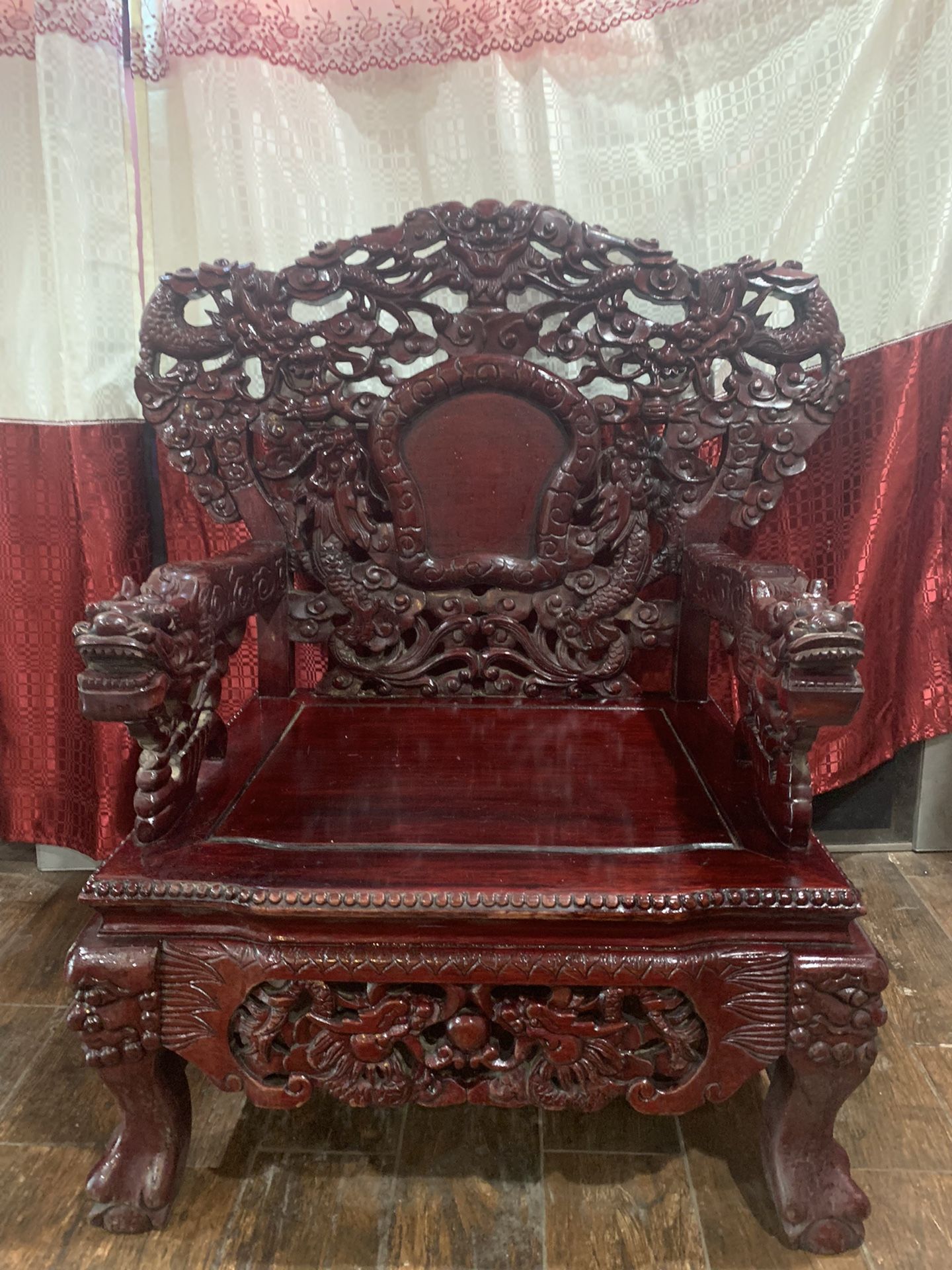 Hand Carved Chinese Dragon chair
