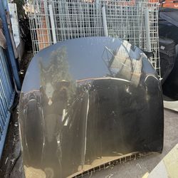 2012 Infiniti M37 Hood