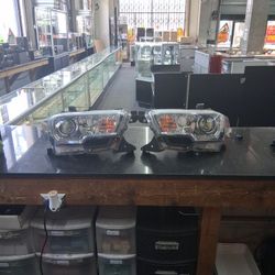 Toyota Tacoma OEM Headlights 