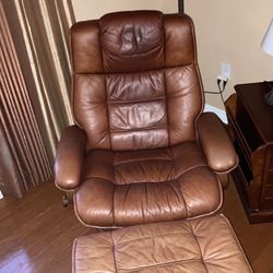 Leather Chair/Ottoman