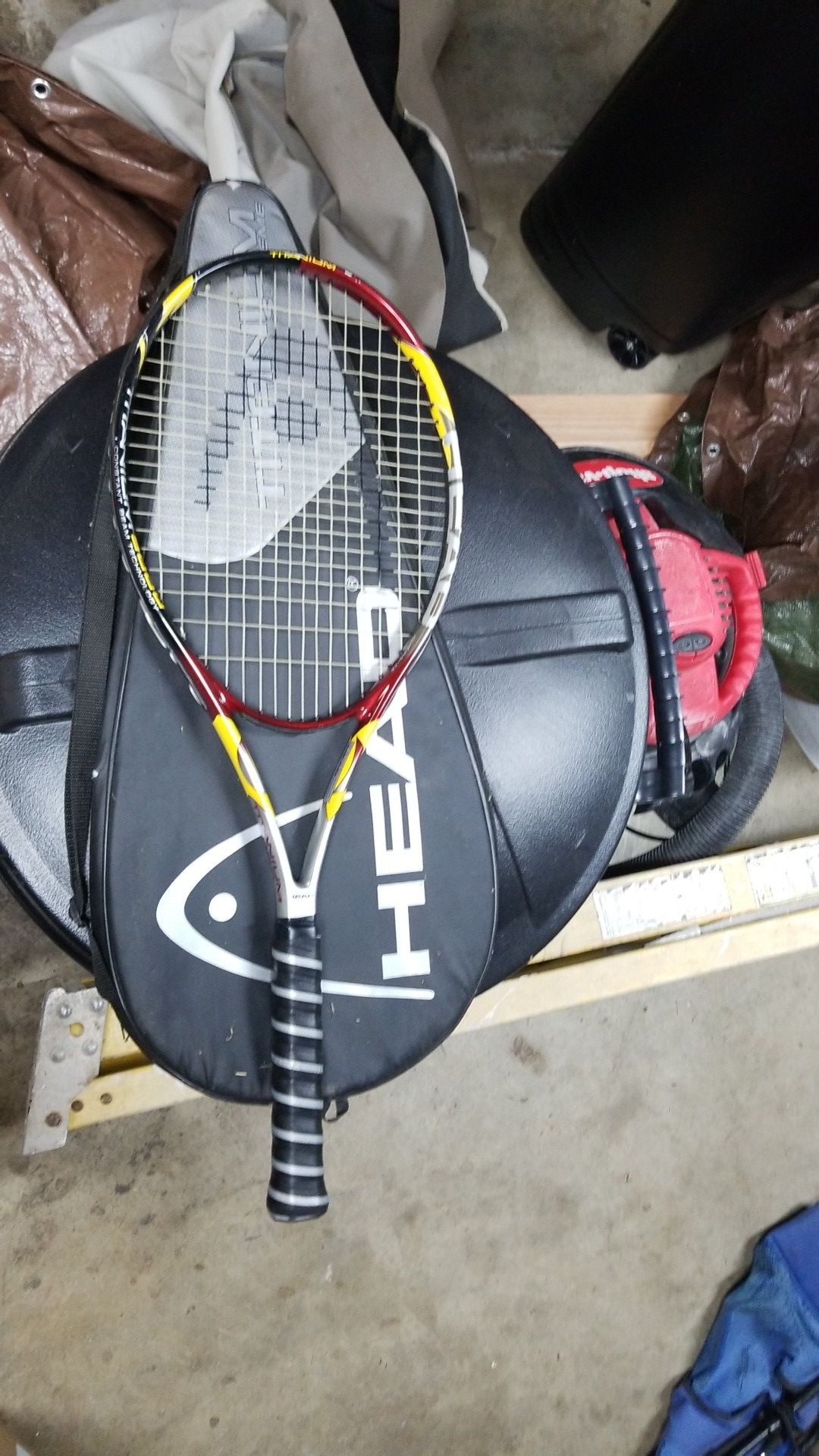 HEAD Titanium 3000 tennis racket