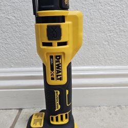 Dewalt Xr Cut Out Tool ( Tool Only)