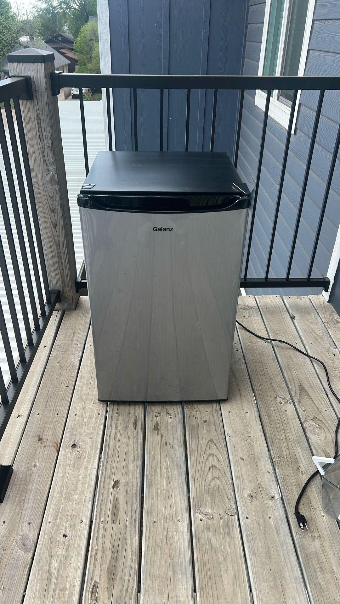 Mini Fridge