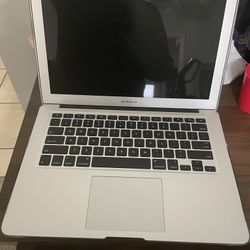 Mac book Air Like New