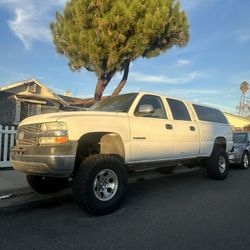 2001 Chevy Silverado 2500 HD LS crew cab