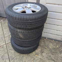 USED - 2003 Corolla Rims with Michelin Tires (Quantity 4 Wheels and Tires)