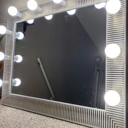 New Luxury Professional Mirror With Lights 