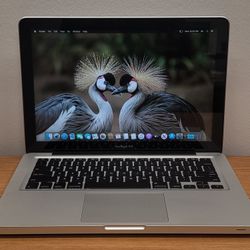 Apple MacBook Pro 13.3" i5 6GB 128GB Mac Os Catalina 