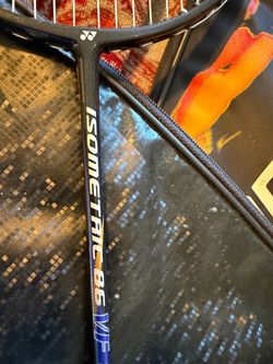 Yonex made in Japan light carbon