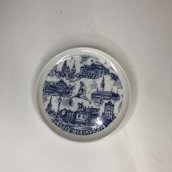 BYGDO Kobenhavn Scandinavian Porcelain Blue And White Plate
