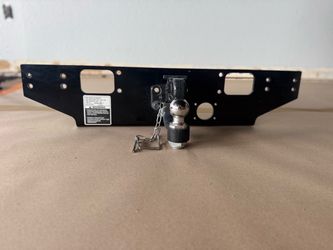 ⁠34.25" Heavy-Duty Step Bumper Tow Hitch Plate + Ball Mount & Pin - Like New⁠