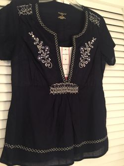 NWT North Crest Classic Blouse Size M