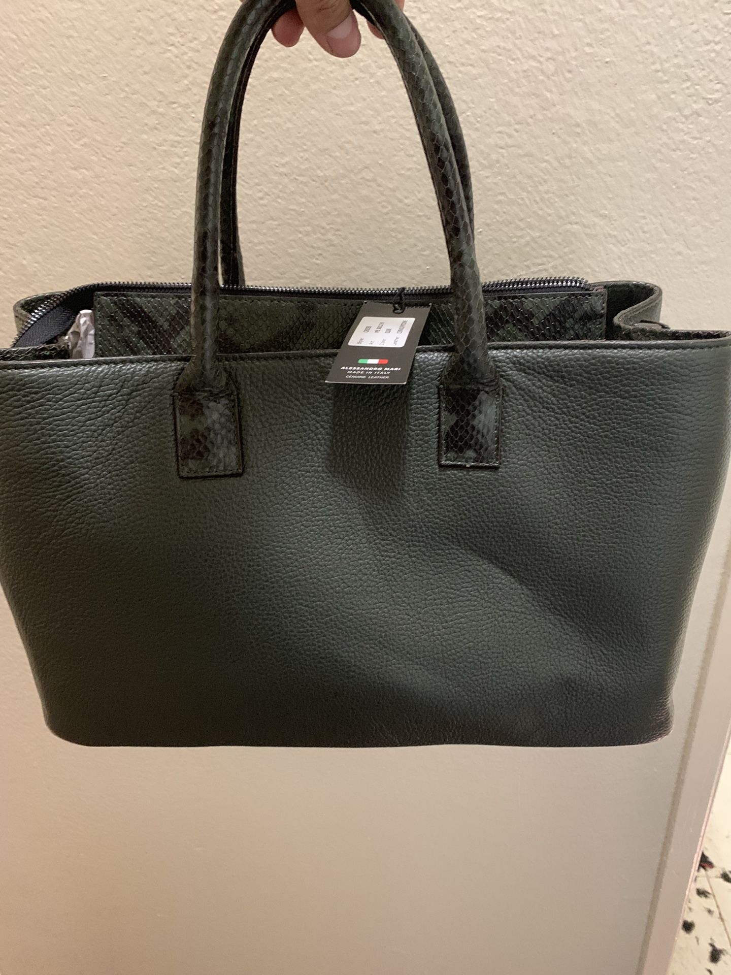 Alessandro Mari purse (black leather)
