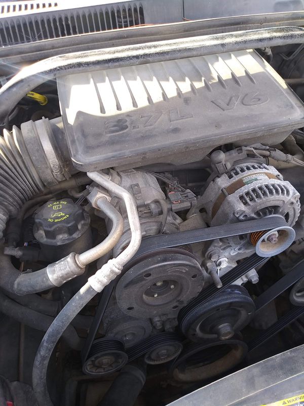 07 model engine v6 3.7 dodge chrysler for Sale in Dallas