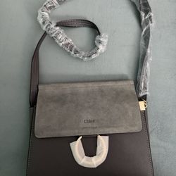 Chloé  Shoulder Bag 