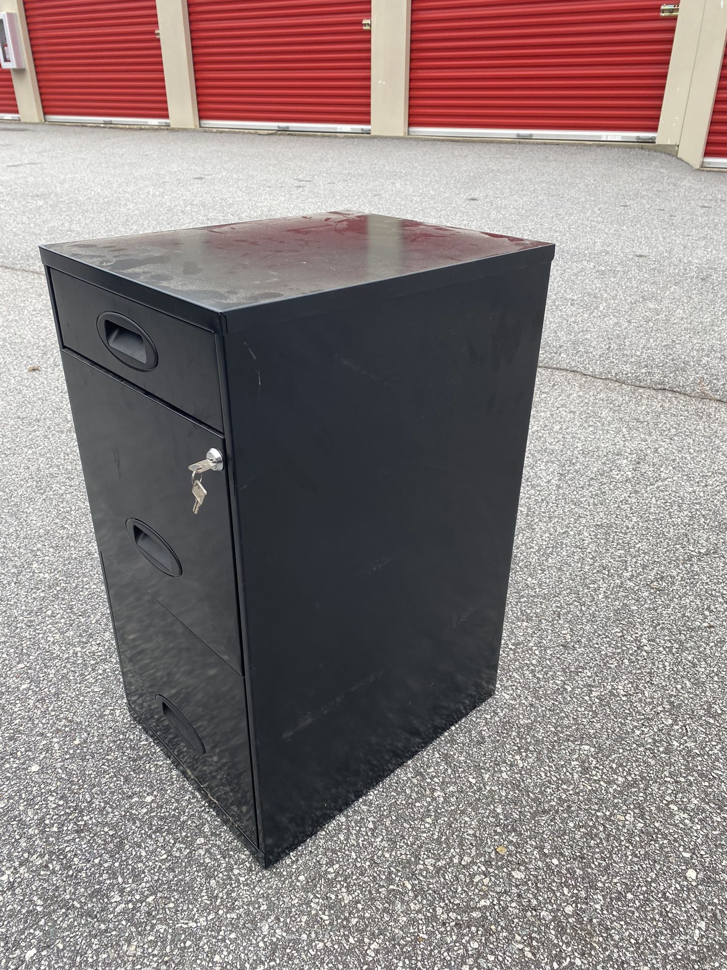 (Free Delivery) File Cabinet