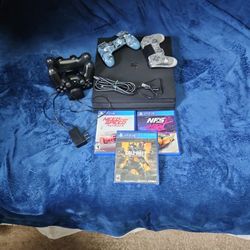 PS4 PRO CONSOLE BUNDLE 