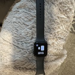 Apple Watch Series SE  44m Tmobile Cellular