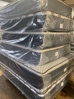 Huge Mattress sets on sale