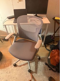 Desk chair
