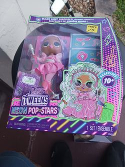 Lol Surprise  Tweens DOLL 
