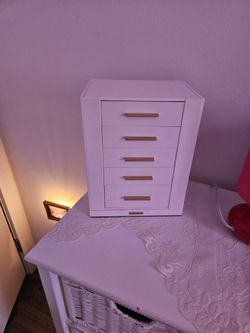 Jewerly box