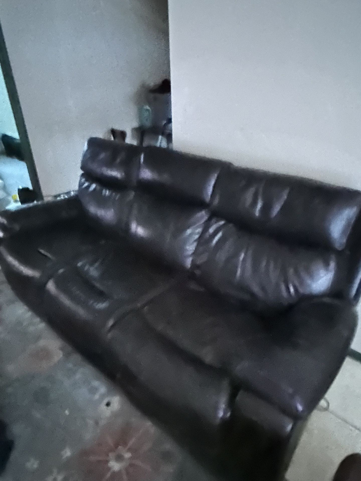 Recliner Couch ( Electric )