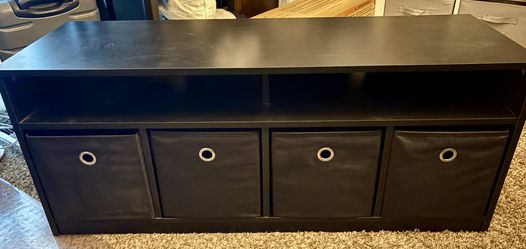 Media Console w/storage Bins