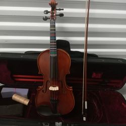 Strobel Violin 4/4 Serial 512800437 Mint Condition