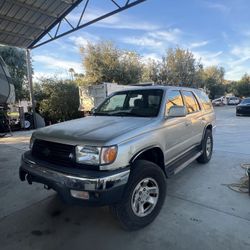 1999 Toyota 4 Runner Sr5 2wd
