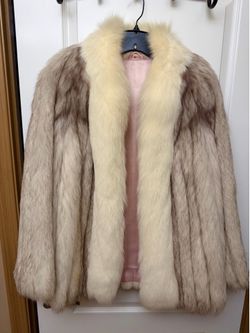 ✨ Vintage Genuine Saga Fox Fur Coat Luxury Silver Fox Jacket ✨