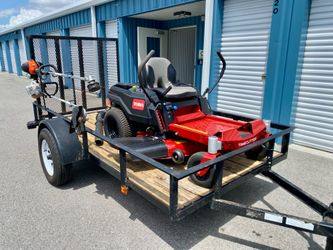 Landscaping equipment trailer
