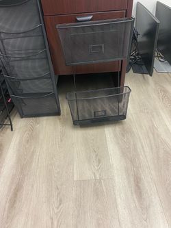 Metal desk organizers