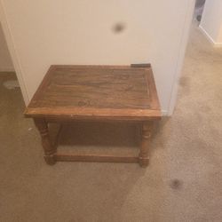 SMALL TV STAND