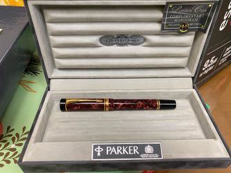 Parker Duofold Burgundy Marble Fountain Pen