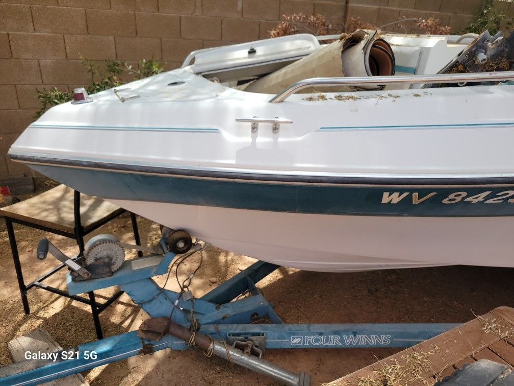 1994 Four Winns Horizon 190