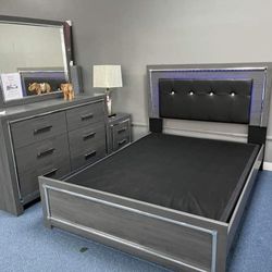 LODANNA GRAY LED PANEL BEDROOM SET