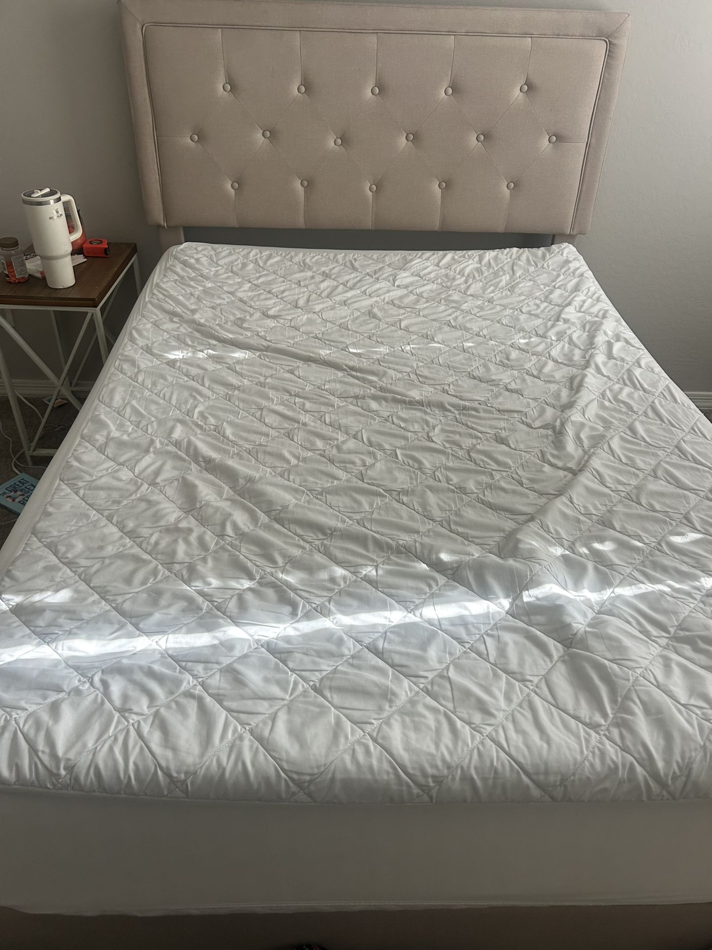 Full Sized Mattress And Bed Frame