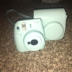 mint instax mini 9 polaroid camera WITH POUCH