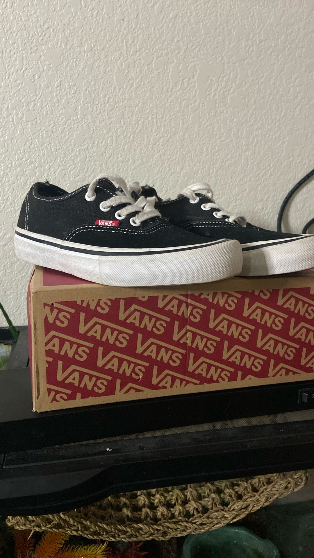 Vans Used Side 3.5 In Older Boys 