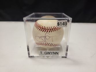 Padres Tony Gwynn Signed, PSA-Certified Baseball