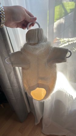 Dog sweater beige white H&M brand