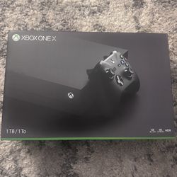 XBOX ONE X (Open-Box)